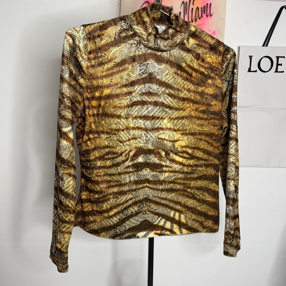 St. John Sport Faux Lace Tiger Print Turtleneck Long Sleeve Vintage top (P)